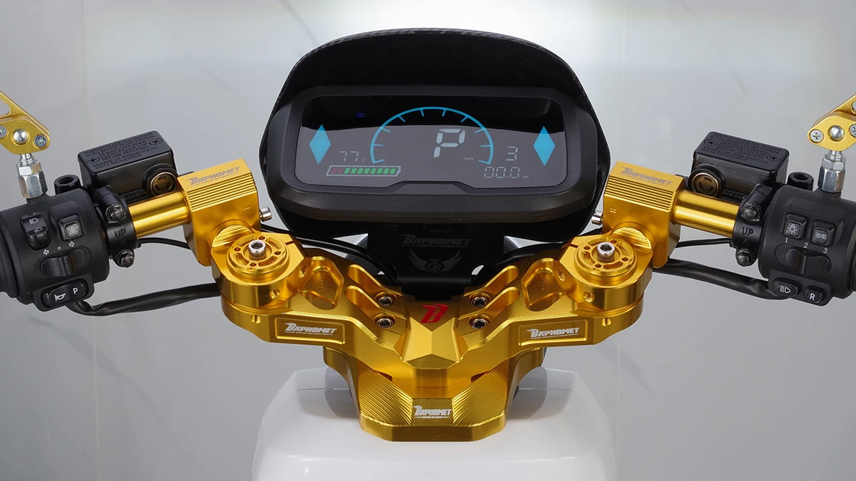 Moto électrique avec frein à disque CBS, haute performance, vente en gros, 72V, 5000W – Image 3